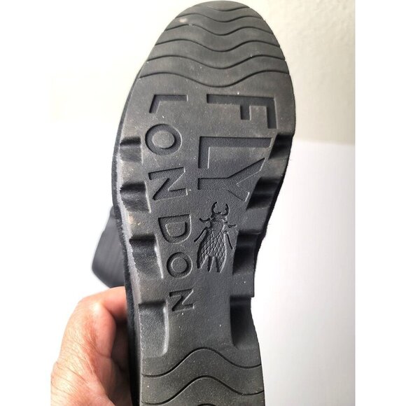 Fly London Black Suede Ankle Booties Women's Size 40 Side Zipper - Picture 9 of 13